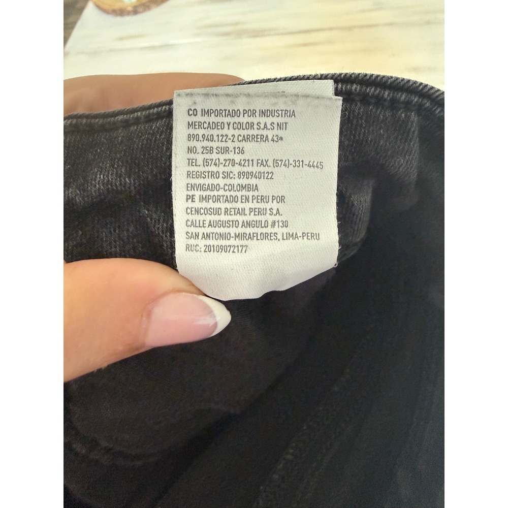 American Eagle Ne(X)t Level Stretch Black Wash Ripped Distressed Skinny Jeans - Picture 5 of 5
